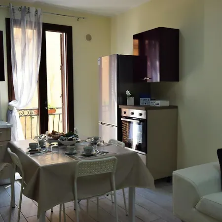 L'antico Borgo Di Segesta