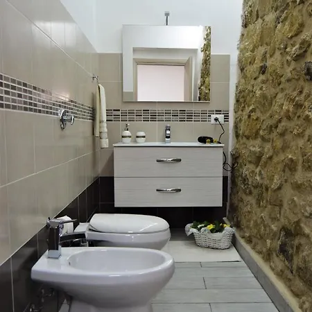 L'antico Borgo Di Segesta Casa de Férias *